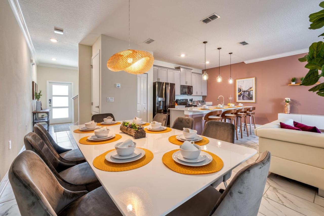 Awesome Home With Private Pool Near Disney 키시미 외부 사진
