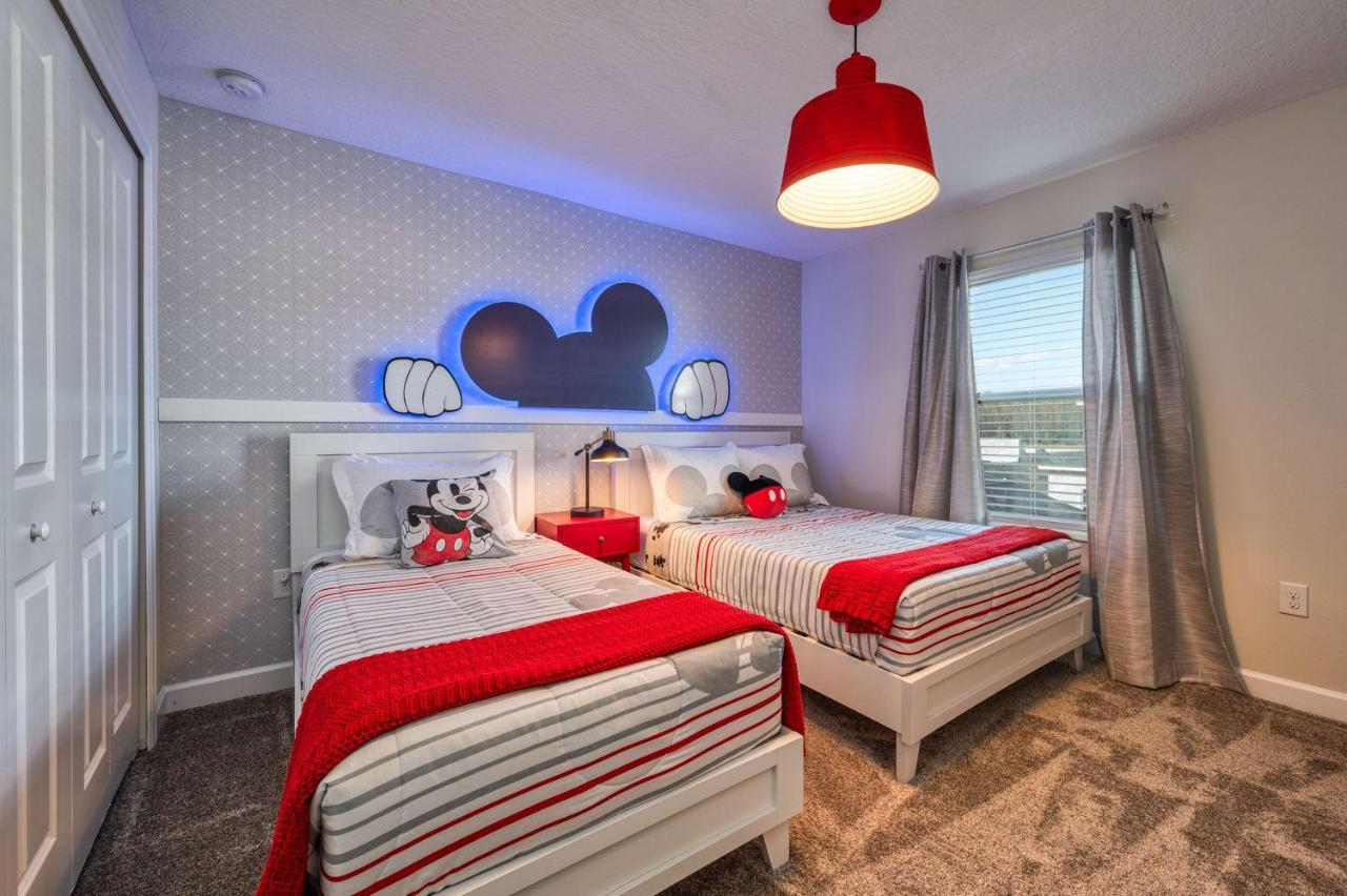 Awesome Home With Private Pool Near Disney 키시미 외부 사진